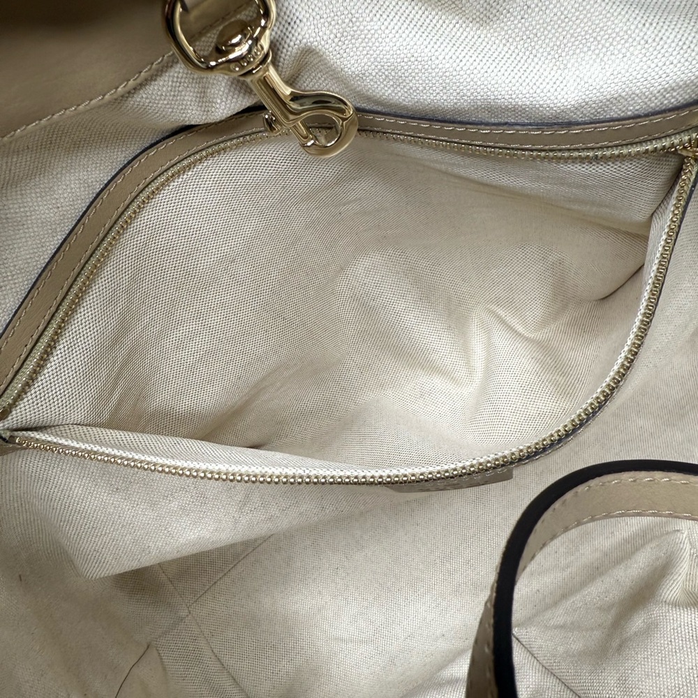 Gucci Beige and Brown Monogram Tote - Picture 10 of 16
